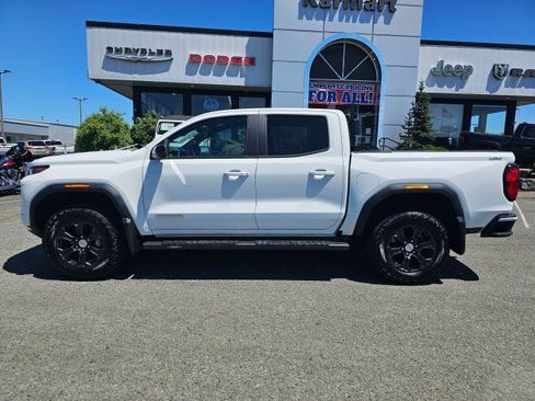 Used 2024 GMC Canyon Elevation w/ Convenience Package AWD/4WD image 6