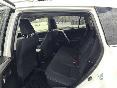 Certified 2017 Toyota RAV4 XLE image 17