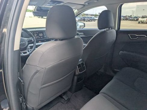 Used 2024 Kia Sportage LX FWD image 25
