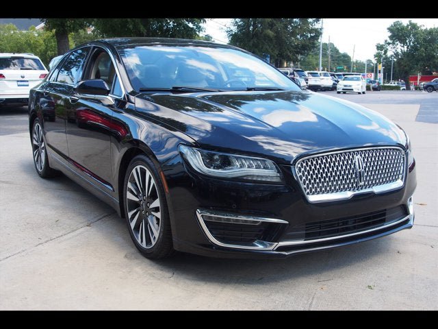 Used 2017 Lincoln MKZ Reserve w/ Technology Package FWD image 7