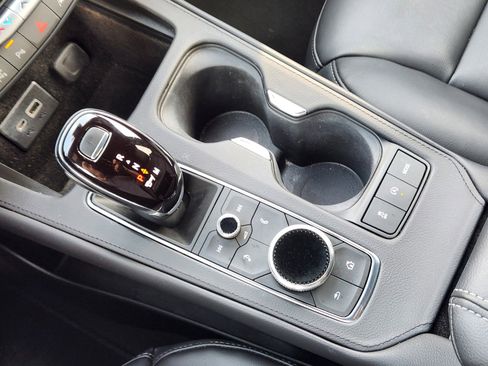 Certified 2023 Cadillac XT4 Premium Luxury w/ Enhanced Visibility Package image 16