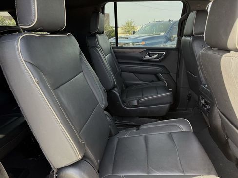 Certified 2023 Chevrolet Suburban Premier image 26