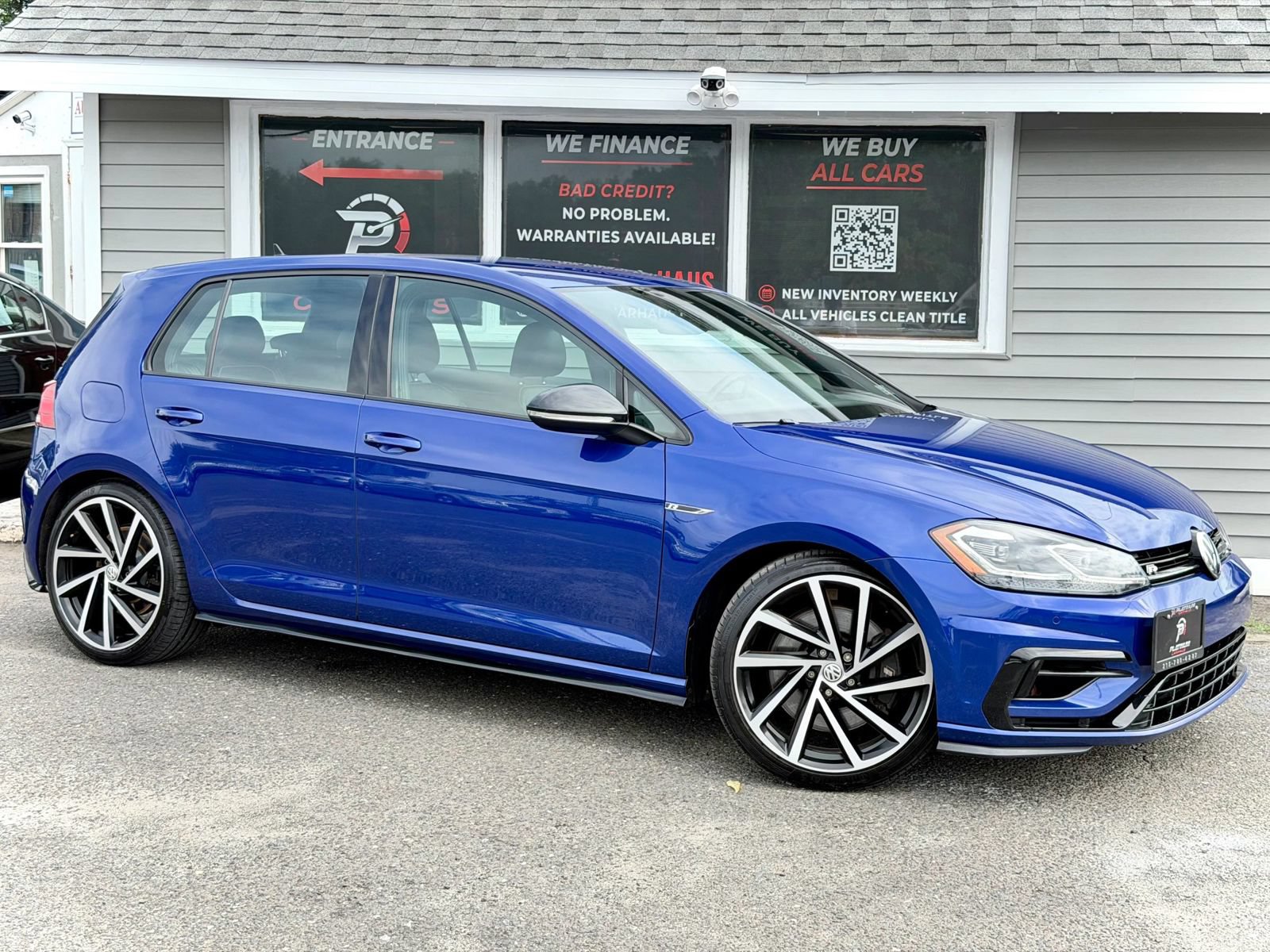 Used 2018 Volkswagen Golf 4-Door AWD/4WD image 16