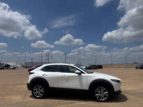Used 2022 MAZDA CX-30 AWD 2.5 S w/ Premium Package image 26