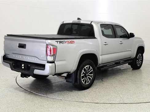 Used 2023 Toyota Tacoma TRD Sport image 7