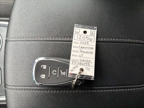 Certified 2023 Chevrolet Traverse LT w/ LPO, Floor Liner Package image 36