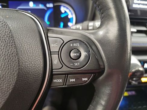 Used 2022 Toyota RAV4 XSE image 22