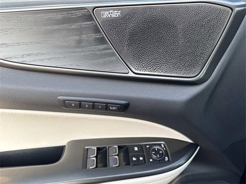 Certified 2025 Lexus NX 350 AWD w/ Luxury Package image 18