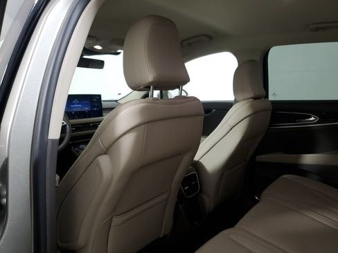 Certified 2023 Lincoln Nautilus AWD image 10
