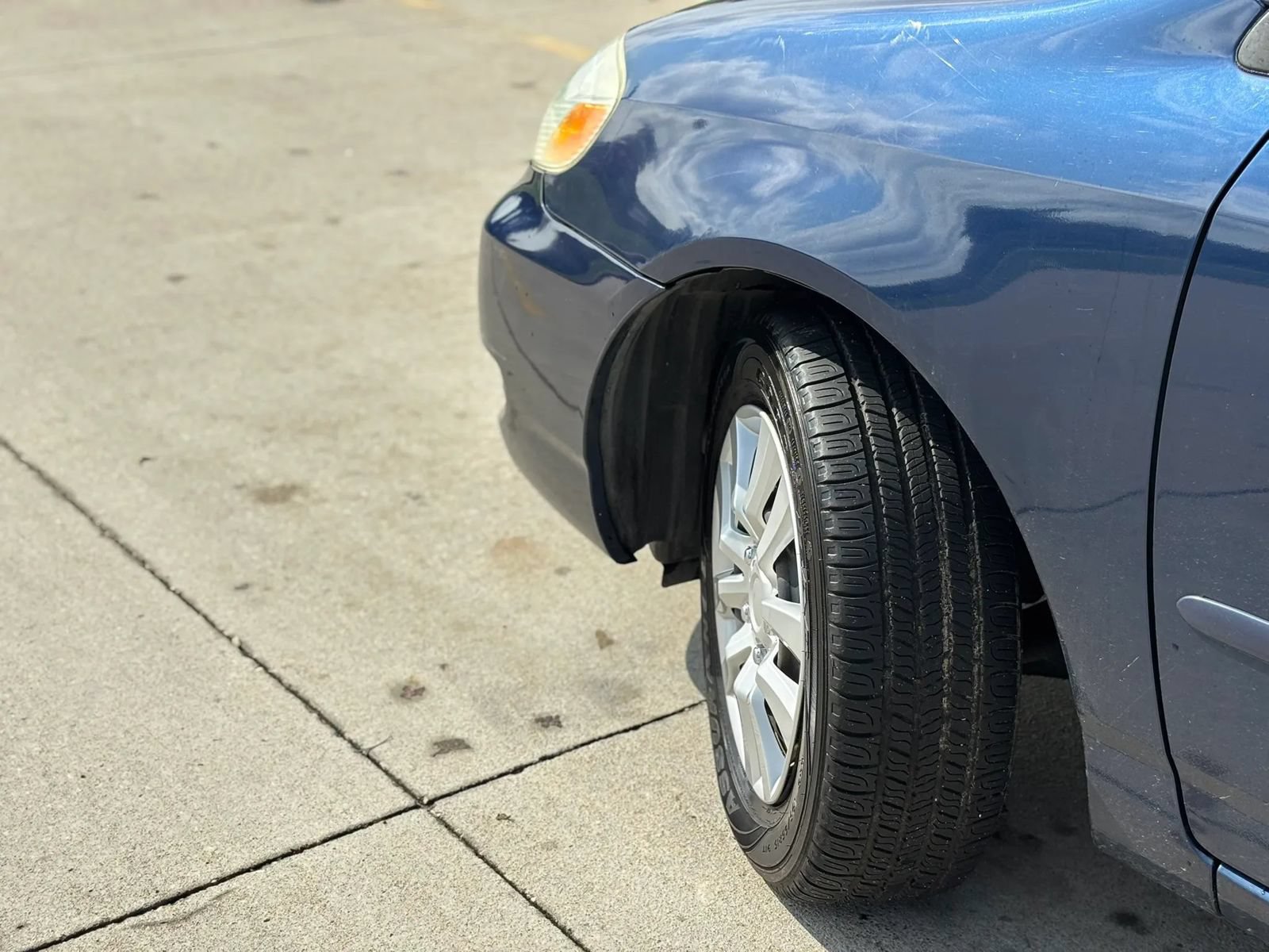 Used 2005 Toyota Corolla LE w/ JBL Value Pkg FWD image 10
