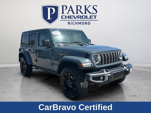 Used 2025 Jeep Wrangler Unlimited Sahara w/ Safety Group image 1