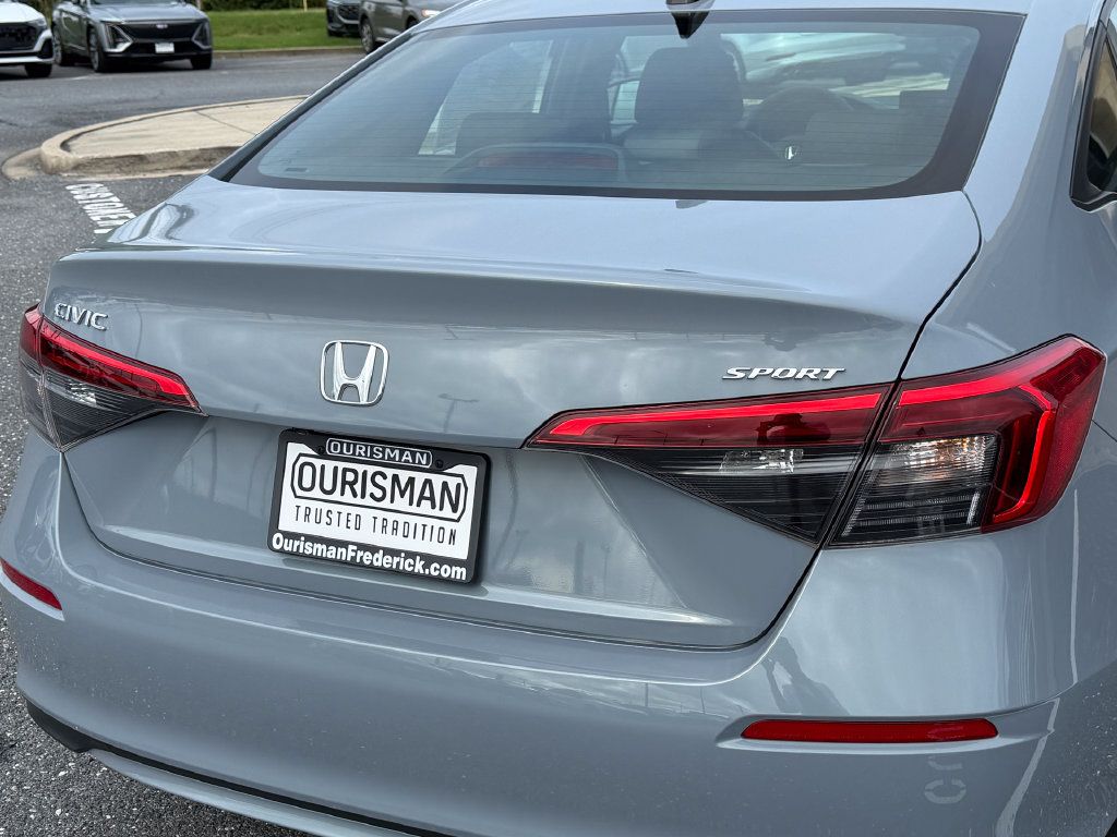 Used 2024 Honda Civic Sport image 11
