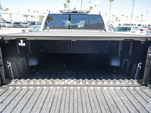 Used 2024 Toyota Tundra Limited AWD/4WD image 26