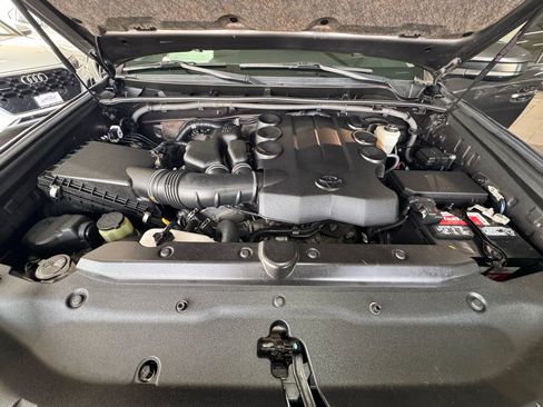 Used 2021 Toyota 4Runner SR5 RWD image 36