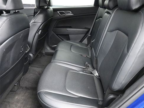 Used 2023 Kia Sportage EX image 34