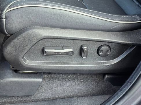 Certified 2025 Honda Pilot Elite image 15