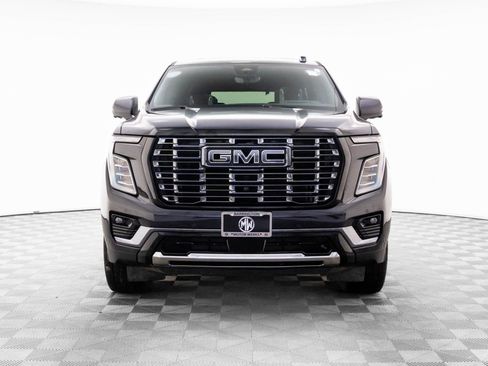Used 2025 GMC Yukon Denali Ultimate image 2