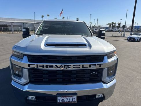 Used 2022 Chevrolet Silverado 2500 LT w/ Convenience Package AWD/4WD image 7