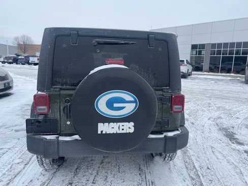 Used 2015 Jeep Wrangler Unlimited Sport w/ Quick Order Package 24S image 8