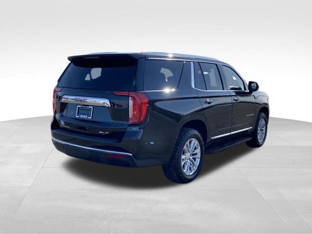 Certified 2024 GMC Yukon SLT AWD/4WD image 3