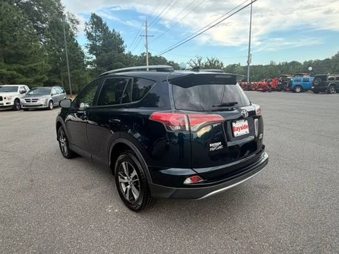 Used 2018 Toyota RAV4 XLE w/ Plus Extra Value Package AWD/4WD image 13