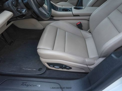 Used 2024 Porsche Taycan RWD image 24