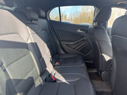 Certified 2016 Mercedes-Benz GLA 250 4MATIC image 35