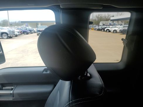 Used 2016 Ford F250 Lariat w/ Chrome Package AWD/4WD image 12