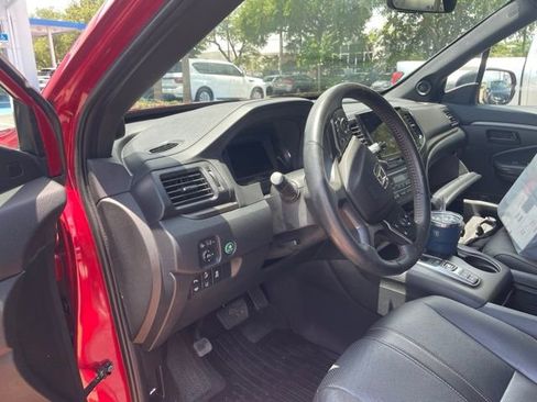 Used 2022 Honda Passport TrailSport image 12