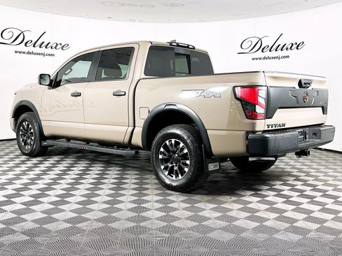Used 2024 Nissan Titan PRO-4X w/ Pro-4x Convenience Package image 4