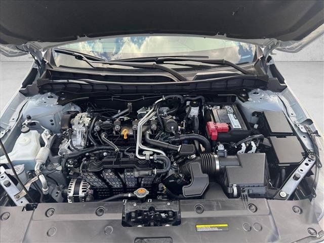 Used 2025 Nissan Altima 2.5 SR AWD/4WD image 24