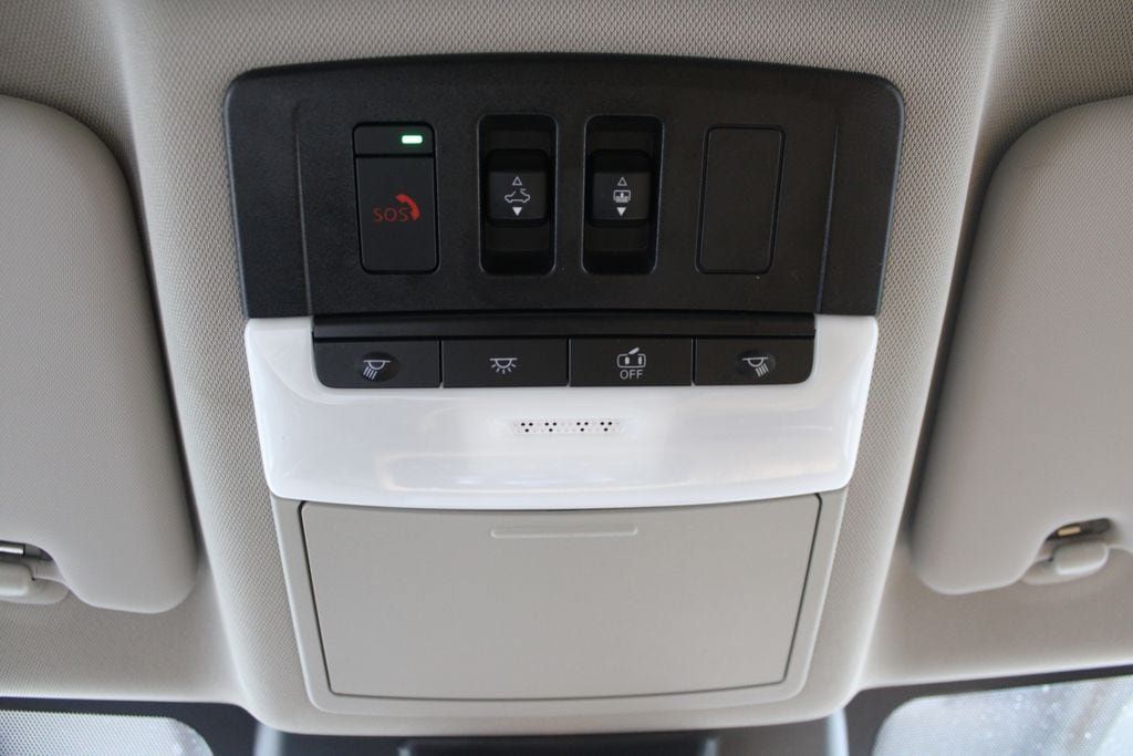 Used 2023 Nissan Rogue Platinum w/ Platinum Premium Package AWD/4WD image 31
