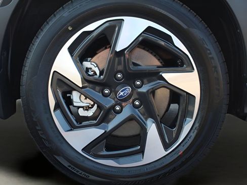 New 2024 Subaru Crosstrek 2.5i Limited AWD/4WD image 9