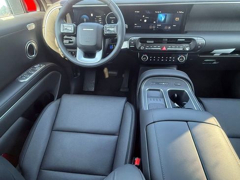 New 2026 Hyundai Palisade Calligraphy FWD image 17