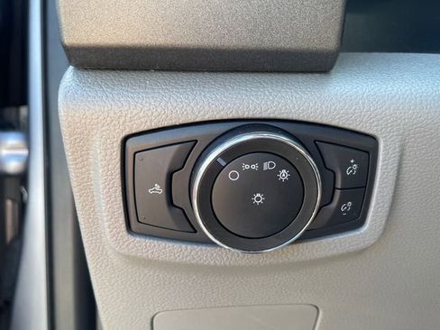 Used 2021 Ford F250 XL w/ Power Equipment Group AWD/4WD image 24