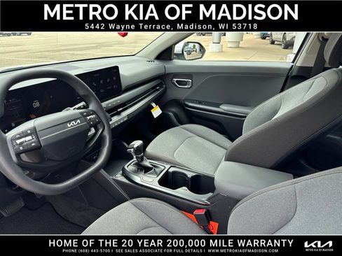 Used 2025 Kia K4 FWD image 15