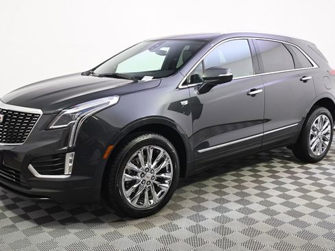 Used 2021 Cadillac XT5 Luxury image 2