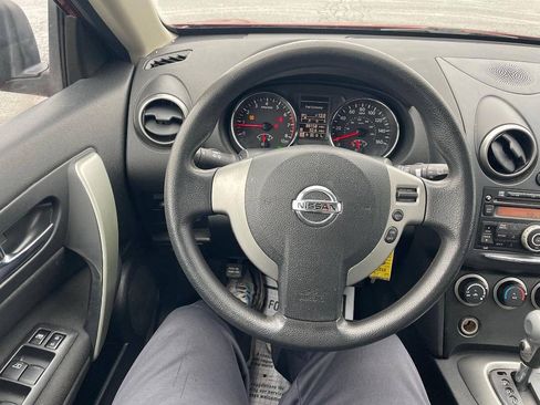 Used 2013 Nissan Rogue S AWD/4WD image 17