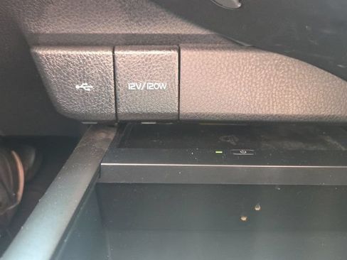 Used 2024 Toyota Camry XSE FWD image 30