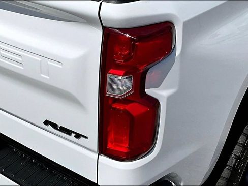 Used 2022 Chevrolet Silverado 1500 RST RWD image 23