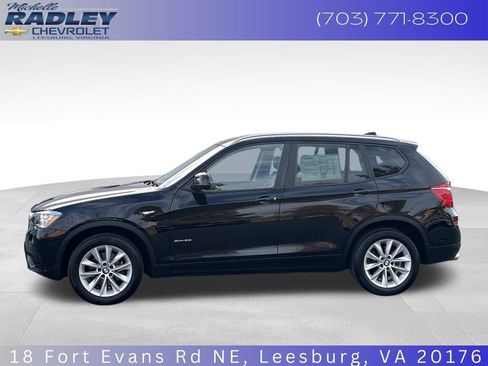 Used 2017 BMW X3 xDrive28i image 2