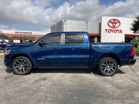 Used 2019 RAM 1500 Laramie AWD/4WD image 7