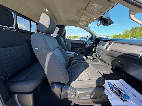 Used 2019 Ford Ranger XLT w/ Equipment Group 302A Luxury AWD/4WD image 13