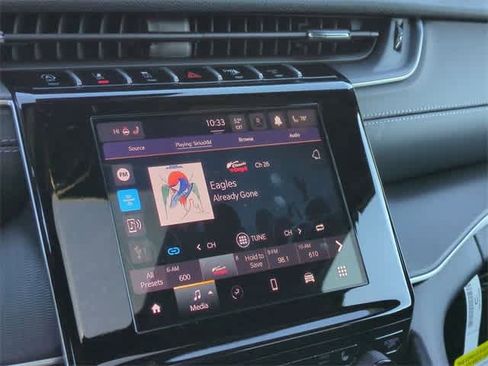 New 2025 Jeep Grand Cherokee Altitude image 29