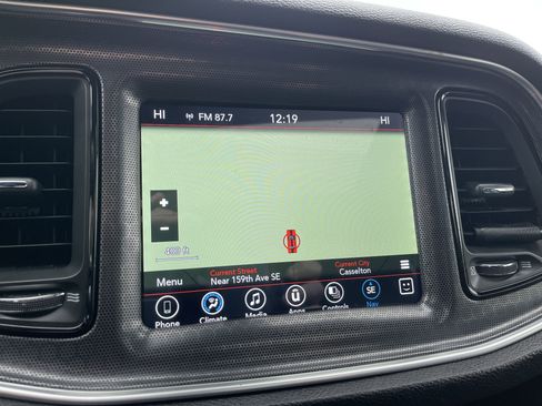 Used 2017 Dodge Challenger GT w/ Driver Convenience Group image 18