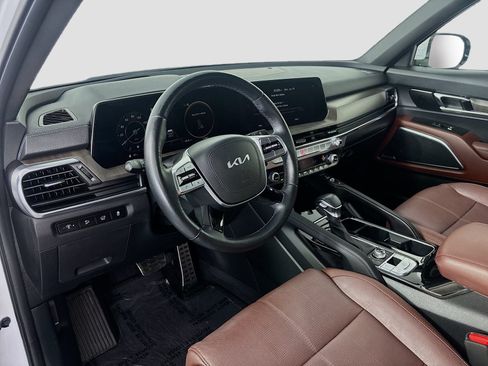 Used 2024 Kia Telluride SX AWD/4WD image 9