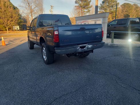 Used 2005 Ford F250 Lariat image 5