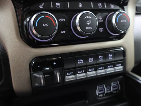 Used 2022 RAM 2500 Laramie AWD/4WD image 49