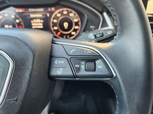 Used 2019 Audi Q5 Prestige w/ Prestige Package image 27