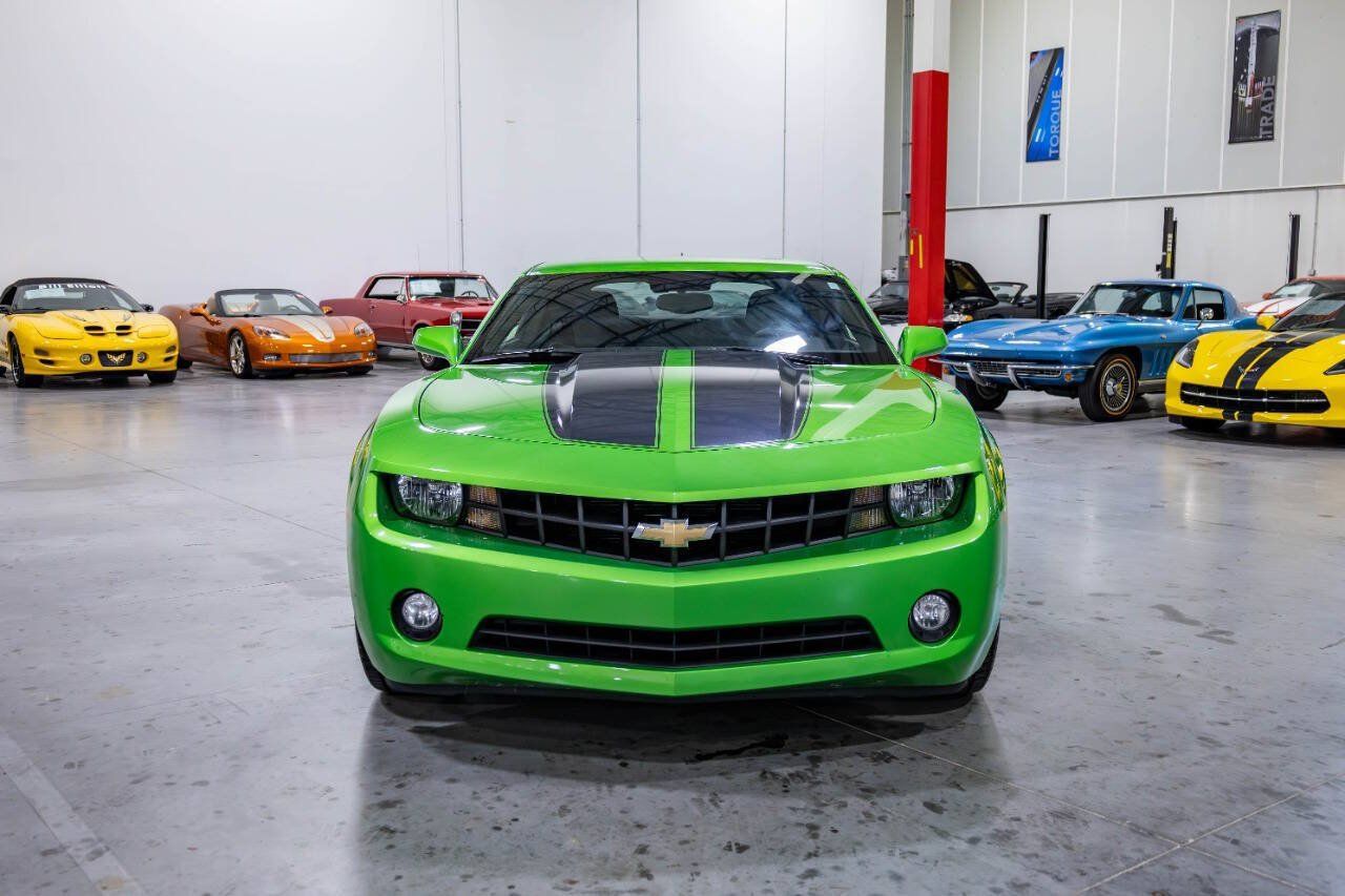 Used 2010 Chevrolet Camaro LT RWD image 10